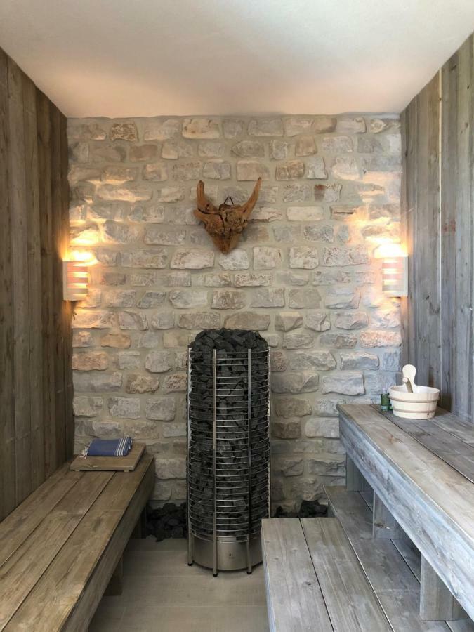 Villa Beline Direct Aan Zee, Verwarmd Zwembad En Sauna Tribanj-Kruscica Εξωτερικό φωτογραφία